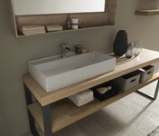 Inrosso_salle de bains avec vasque à poser sur meuble à pont 3.jpg
